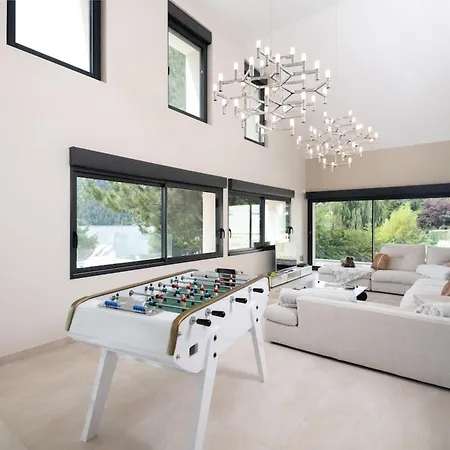 Tatil Evi Maison Calypso Luxury Lakefront With Hot Tub & Sauna Gérardmer